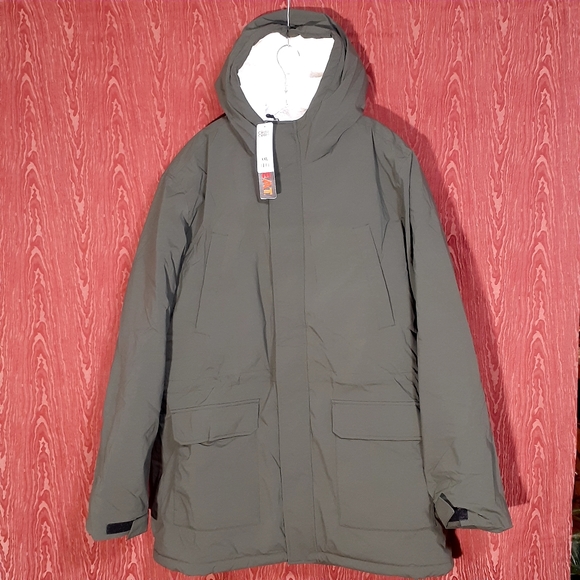 32 Degrees Heat 32 Degrees Cool Coat Hooed Full Snap/Zip Closure 2 Snap Pockets